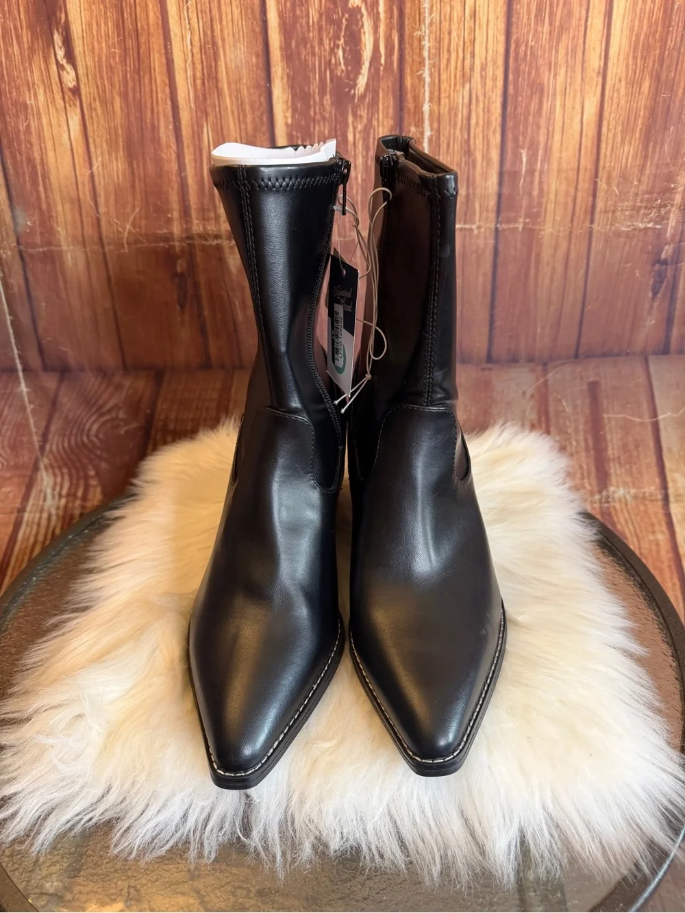 Universal Thread Women’s Black Western Ankle Boots Faux Leather Size 9.5